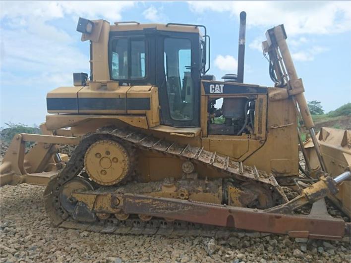 Tractores de Oruga Caterpillar D6R3 (Cuenca)