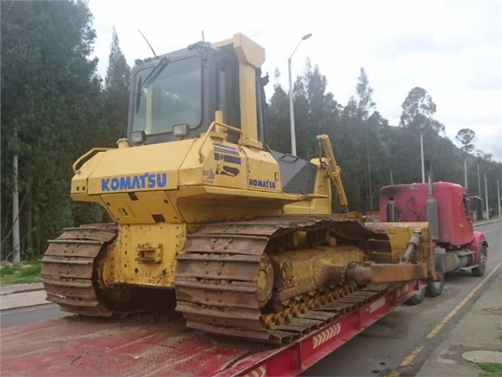 Tractores de Oruga Komatsu D65 (Guayaquil)