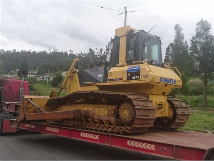 Tractores de Oruga Komatsu D65 (Guayaquil)
