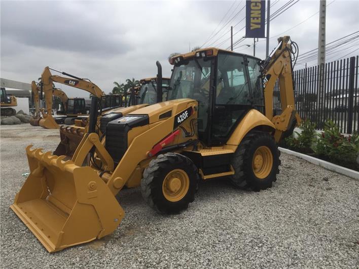 Retroexcavadoras Caterpillar 420F (Guayaquil)