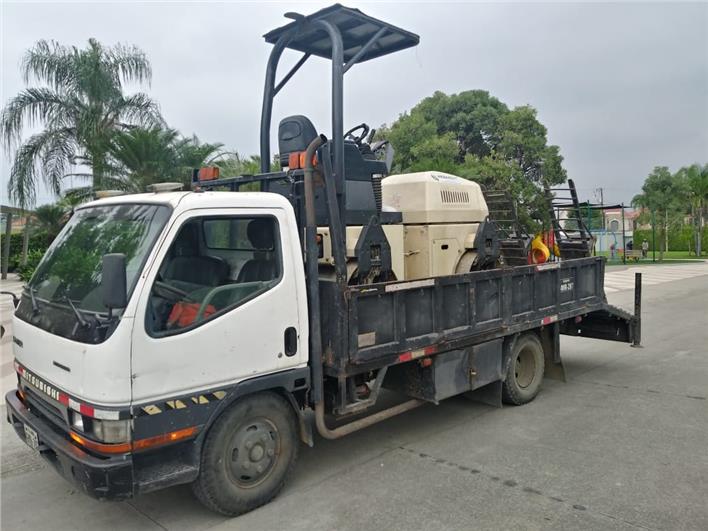 Rodillo Liso doble tambor Ingersoll Rand 4.5 Toneladas (Guayaquil)