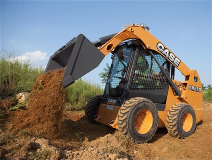 Minicargadores CASE 90HP (Quito)