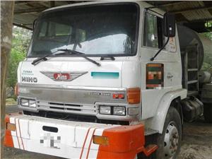 Distribuidoras de asfalto Hino FD176 B Ranger (Portoviejo)