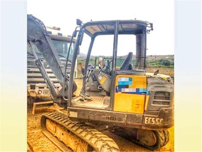 Miniexcavadoras Volvo EC55C (Portoviejo)