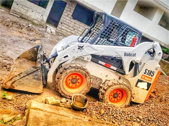 Minicargadores Bobcat S185 (Quito)