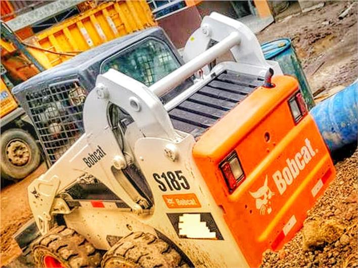 Minicargadores Bobcat S185 (Quito)