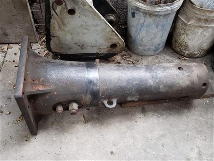 Accesorios - Martillos hidráulico Doosan para minicargador (Guayaquil)