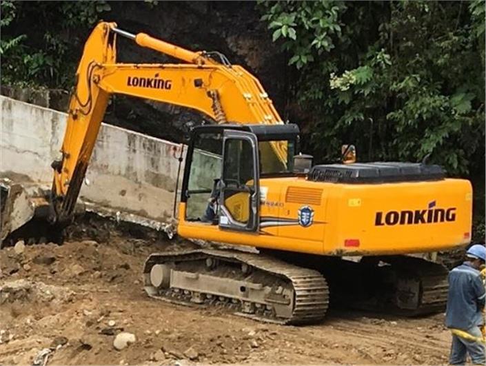 Excavadoras lonking CDM6240 (Loja)