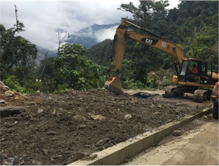 Motoniveladoras Caterpillar 120G (Loja)