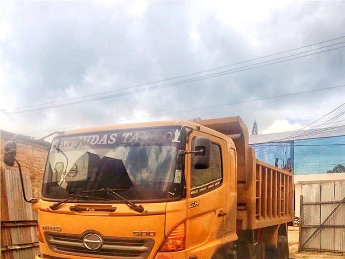 Volquetas Hino GH 9 m3 (Guayaquil)