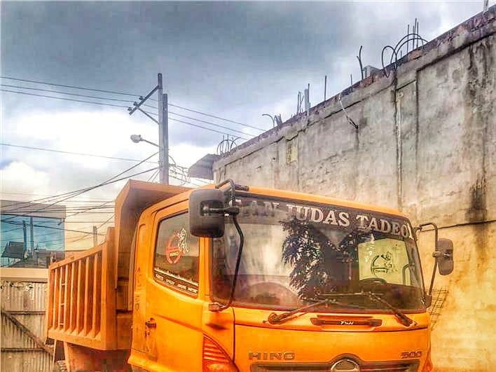 Volquetas Hino GH 9 m3 (Guayaquil)