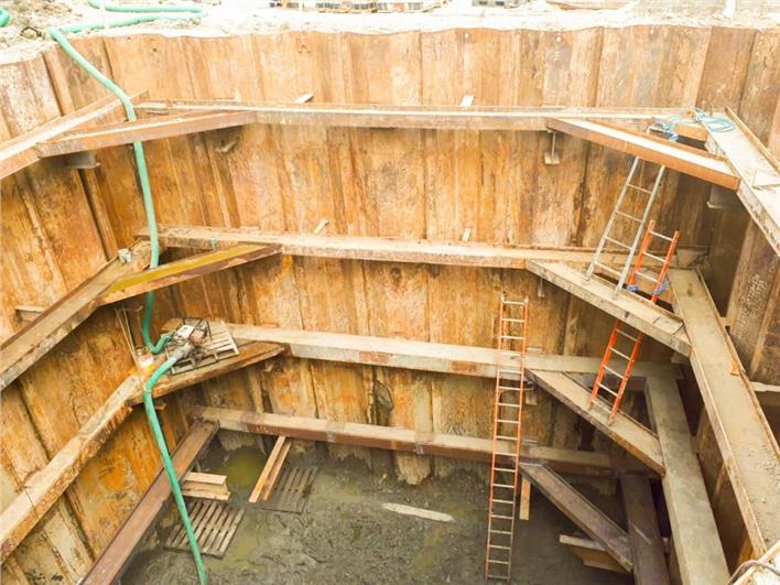 Tablaestacas Generico 12 metros por metro cuadrado (Guayaquil)