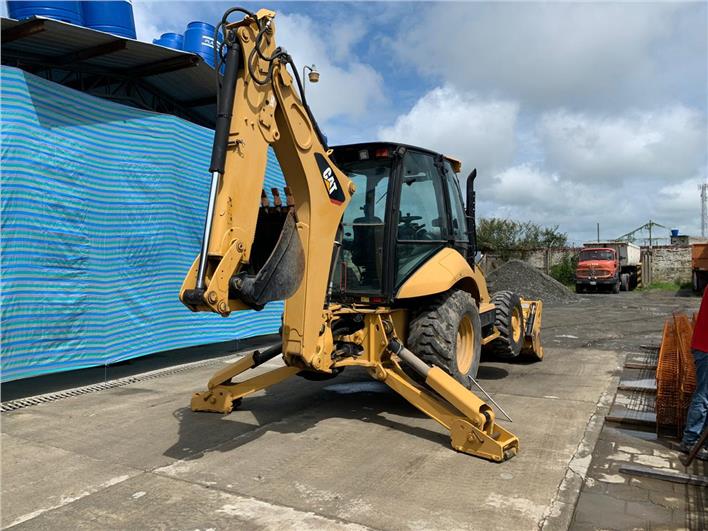 Retroexcavadoras Caterpillar 420F (Milagro)