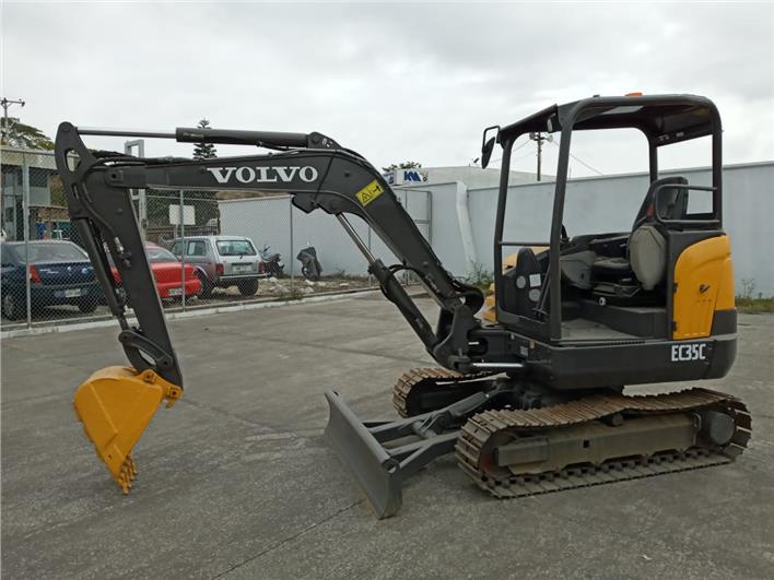 Miniexcavadoras Volvo EC35C (Guayaquil)