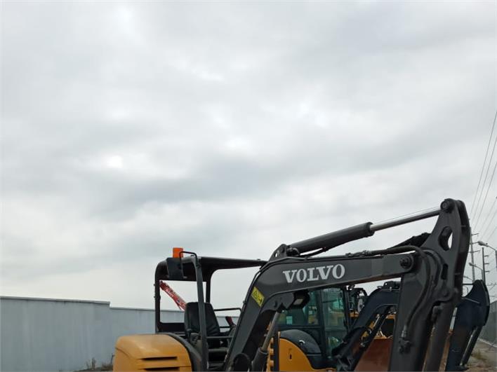 Miniexcavadoras Volvo EC35C (Guayaquil)