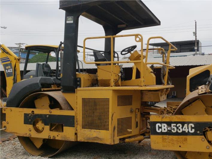 Rodillo Liso doble tambor Caterpillar CB-534C (Guayaquil)