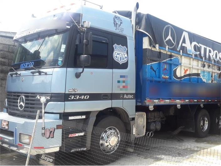 Cabezales Mercedes Benz ACTROS 3340 (Ventanas)