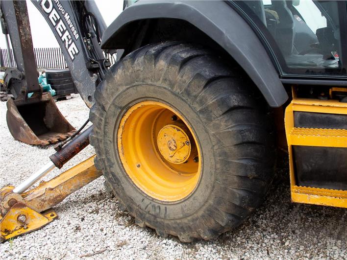 Retroexcavadoras John Deere 310J (Portoviejo)