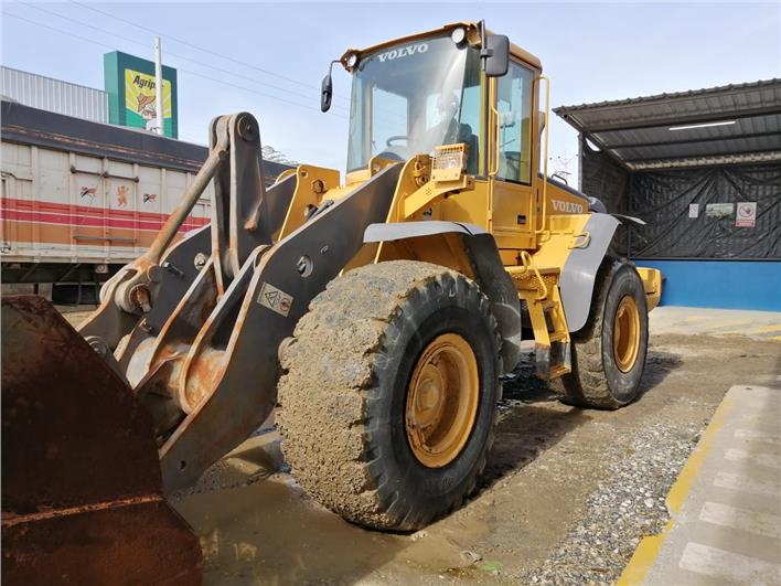 Cargadoras Volvo L120E (Guayaquil)