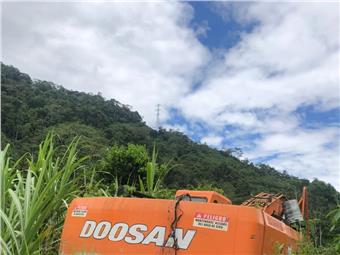 Excavadoras Doosan EXCAVADORA DOOSAN 340 (Gualaquiza)