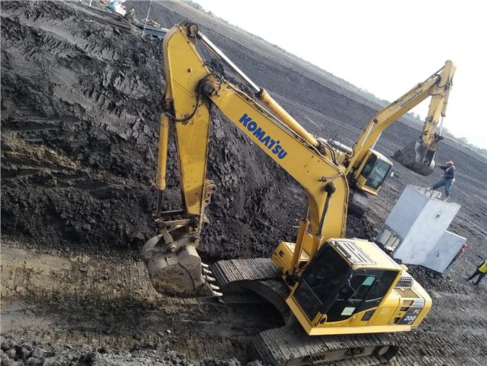 Excavadoras Komatsu Excavadora PC200LC-8 (Duran)