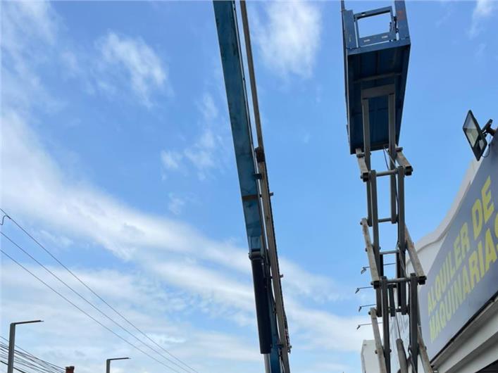 Elevadores personales Genie a 26 metros Modelo  Z80/60 (Guayaquil)