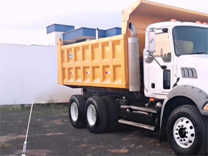Volquetas Mack Camion 14m3 (Portoviejo)