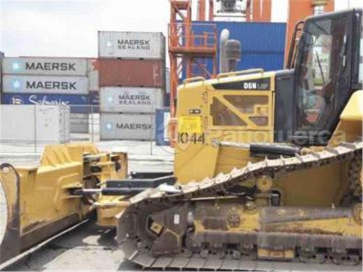 Tractores de Oruga Caterpillar D6N LGP (Quito)