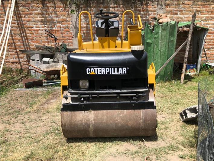 Rodillo Liso doble tambor Caterpillar CB-224E  (San Antonio)