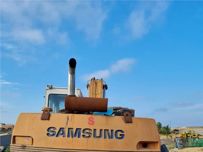 Excavadoras Samsung SE210LC (Guayaquil)
