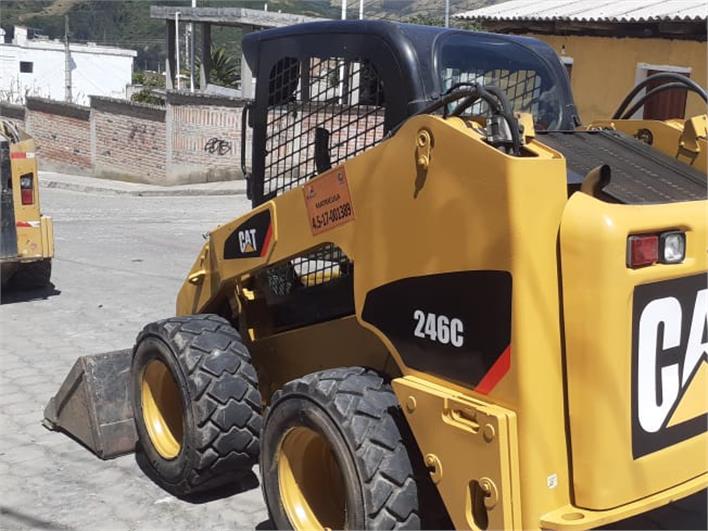 Minicargadores Caterpillar 246C (Quito)