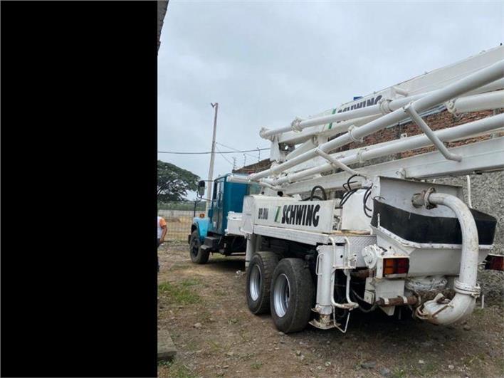 Camion Bomba (pluma) SCHWING-STETTER BPL 800 (Guayaquil)