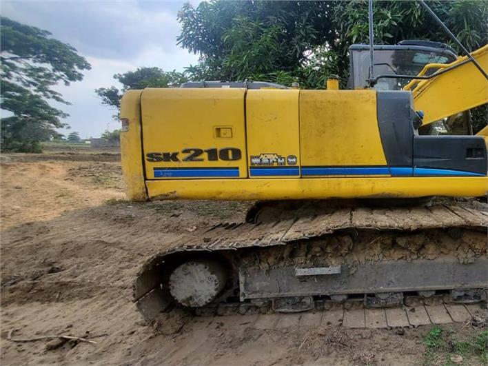 Excavadoras Kobelco SK210 (Samborondón)