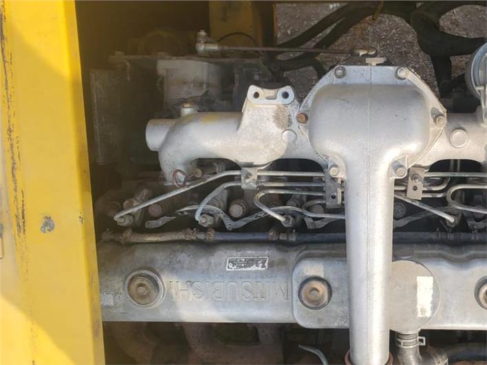 Excavadoras Kobelco SK 210 LC (Samborondón)