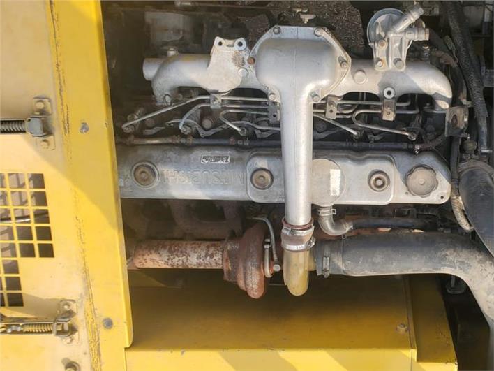 Excavadoras Kobelco SK 210 LC (Samborondón)