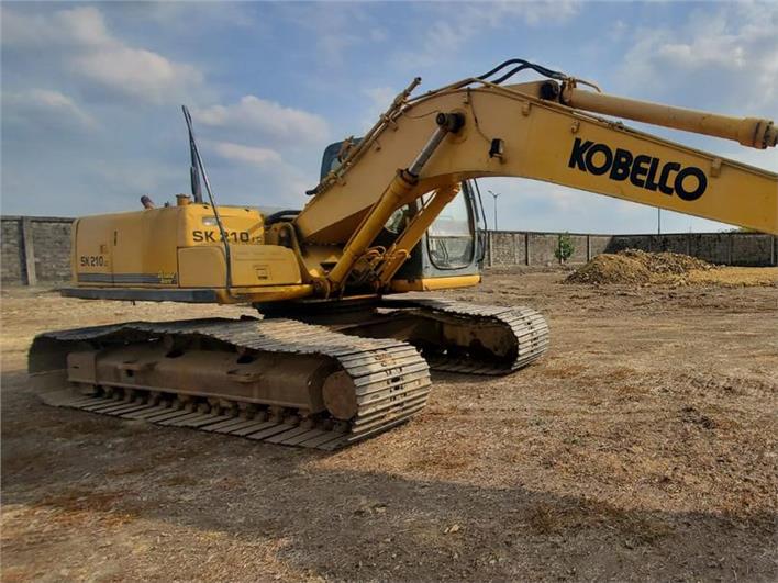 Excavadoras Kobelco SK 210 LC (Samborondón)