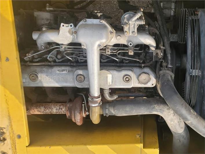 Excavadoras Kobelco SK 210 LC (Samborondón)