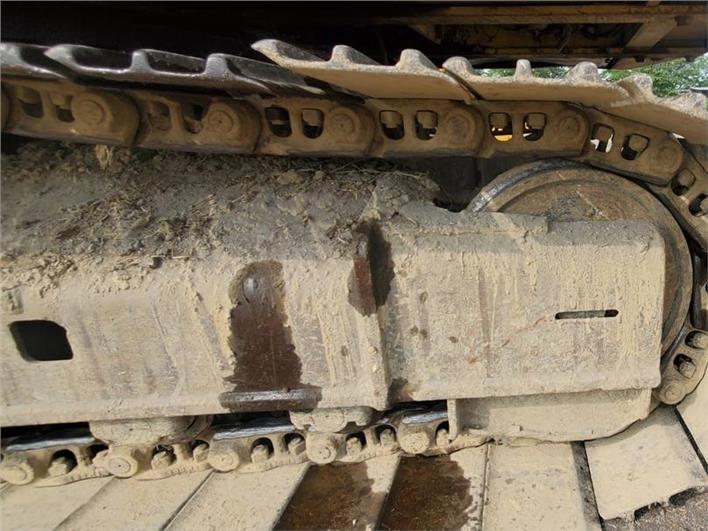 Excavadoras Kobelco SK 210 LC (Samborondón)