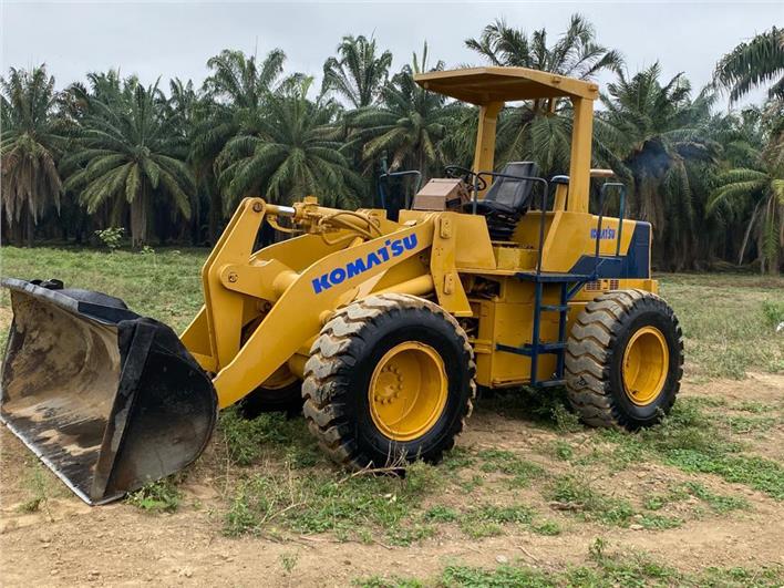 Cargadoras Komatsu WA 180 (Quevedo)