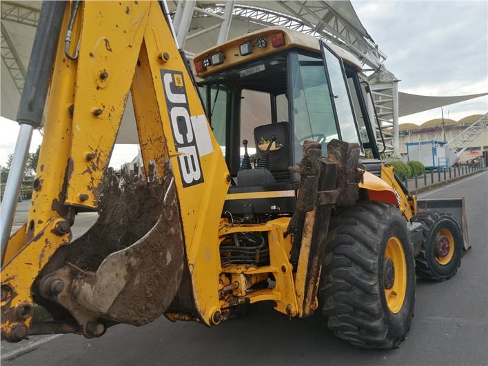 Retroexcavadoras JCB 3C (La joya Sachas)