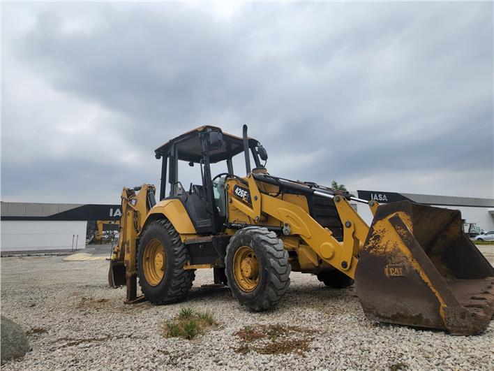 Retroexcavadoras Caterpillar 426F2 (Guayaquil)