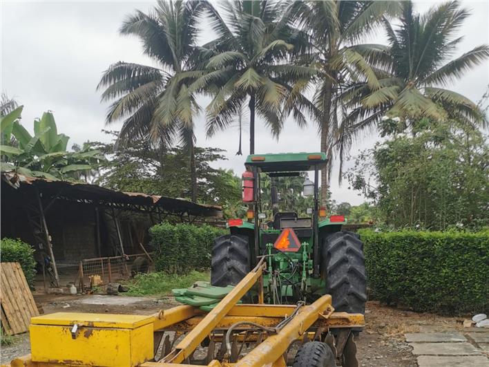 Tractores Agrícolas John Deere 6603 MFWD (Milagro)