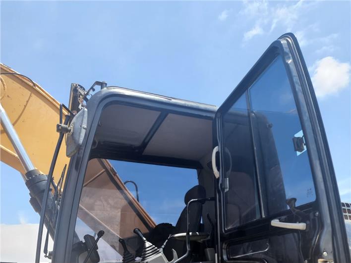 Excavadoras Caterpillar 320D2 (Guayaquil)