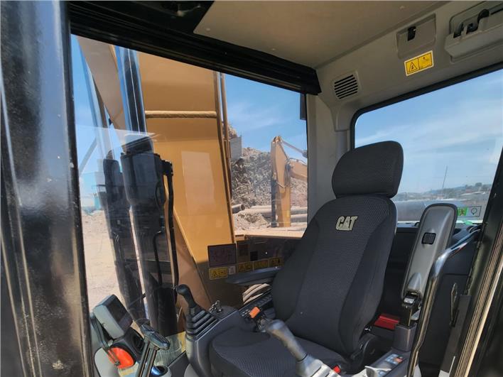 Excavadoras Caterpillar 313D2 GC (Guayaquil)