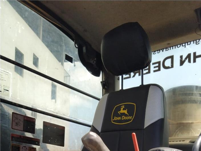 Excavadoras John Deere  210 g Lc (Machala)