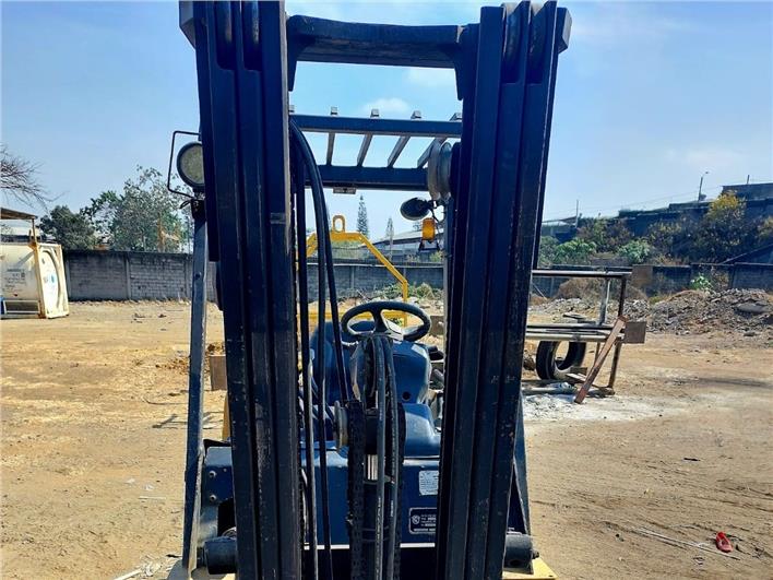 Montacargas Caterpillar P5000   2.5 ton (Guayaquil)