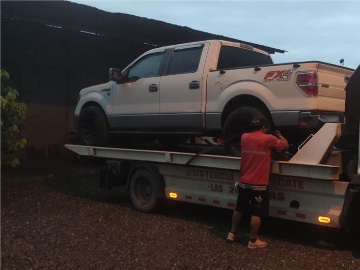 Plataformas Hino 500 (Machala)