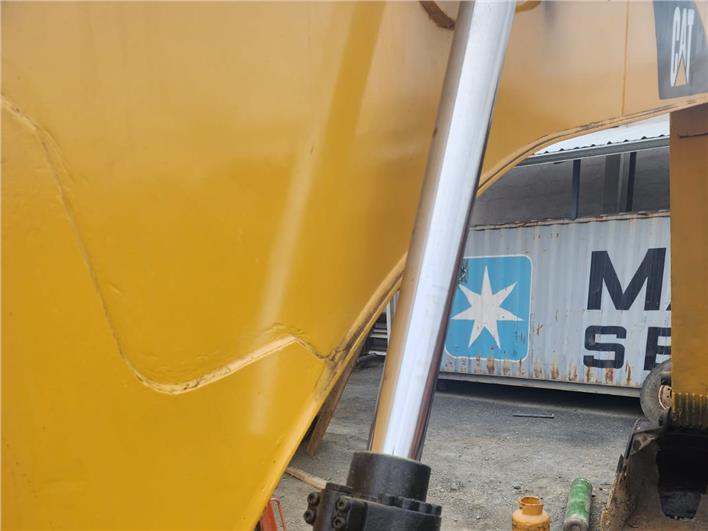 Excavadoras Caterpillar 320CL (Duran)