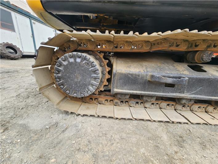 Excavadoras Caterpillar 320CL (Duran)