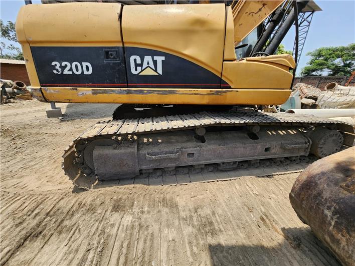 Excavadoras Caterpillar 320D BRAZO LARGO (Milagro)